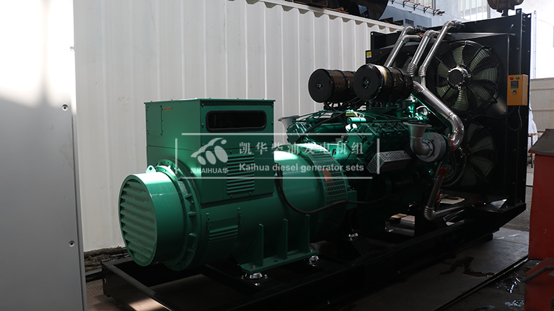 安陽(yáng)一臺(tái)800kw乾能發(fā)電機(jī)組成功出廠(chǎng)