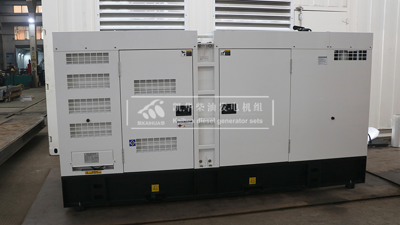 出口馬來(lái)西亞一臺(tái)120kw靜音發(fā)電機(jī)組成功出廠(chǎng)